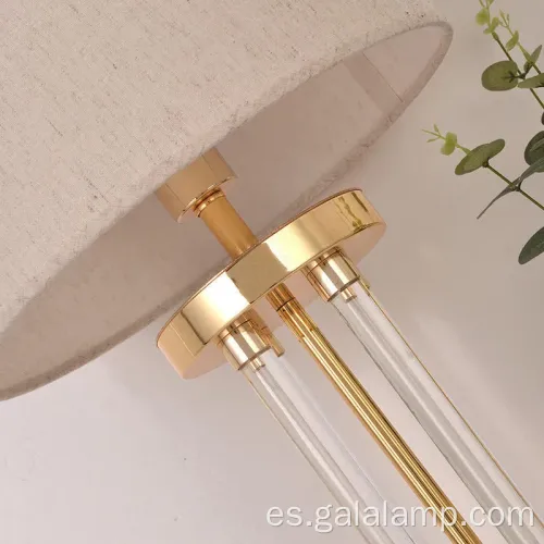 Elegante lámpara de cristal nórdico para espacios contemporáneos
